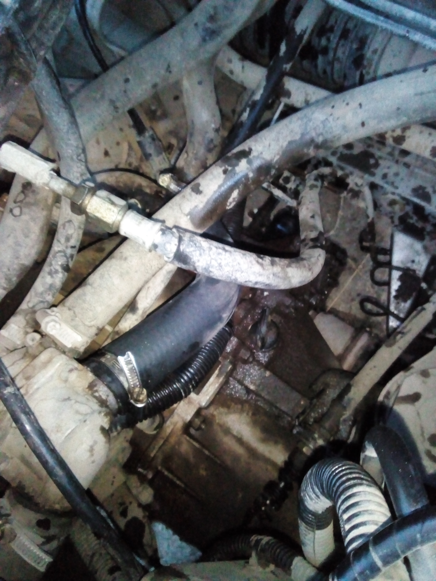 Патрубок охлаждения((( — Lada Приора седан, 1,6 л, 2007 года | поломка ...