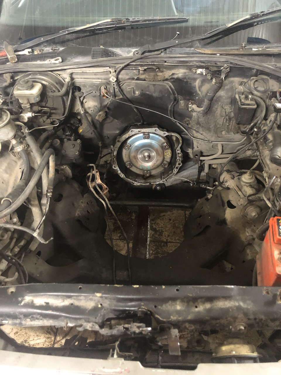 А вместо сердца пламенный мотор V2.0 — Toyota Crown (S130), 2 л., 1991 ...