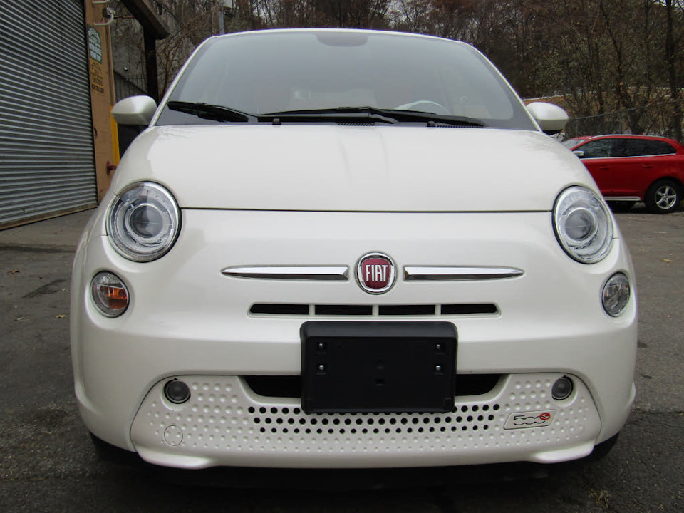 Старший брат — FIAT 500E EV, 2015 года | просто так | DRIVE2