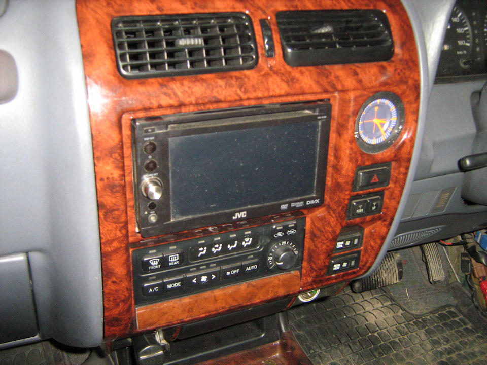 Фото в бортжурнале Toyota Land Cruiser Prado 90-series