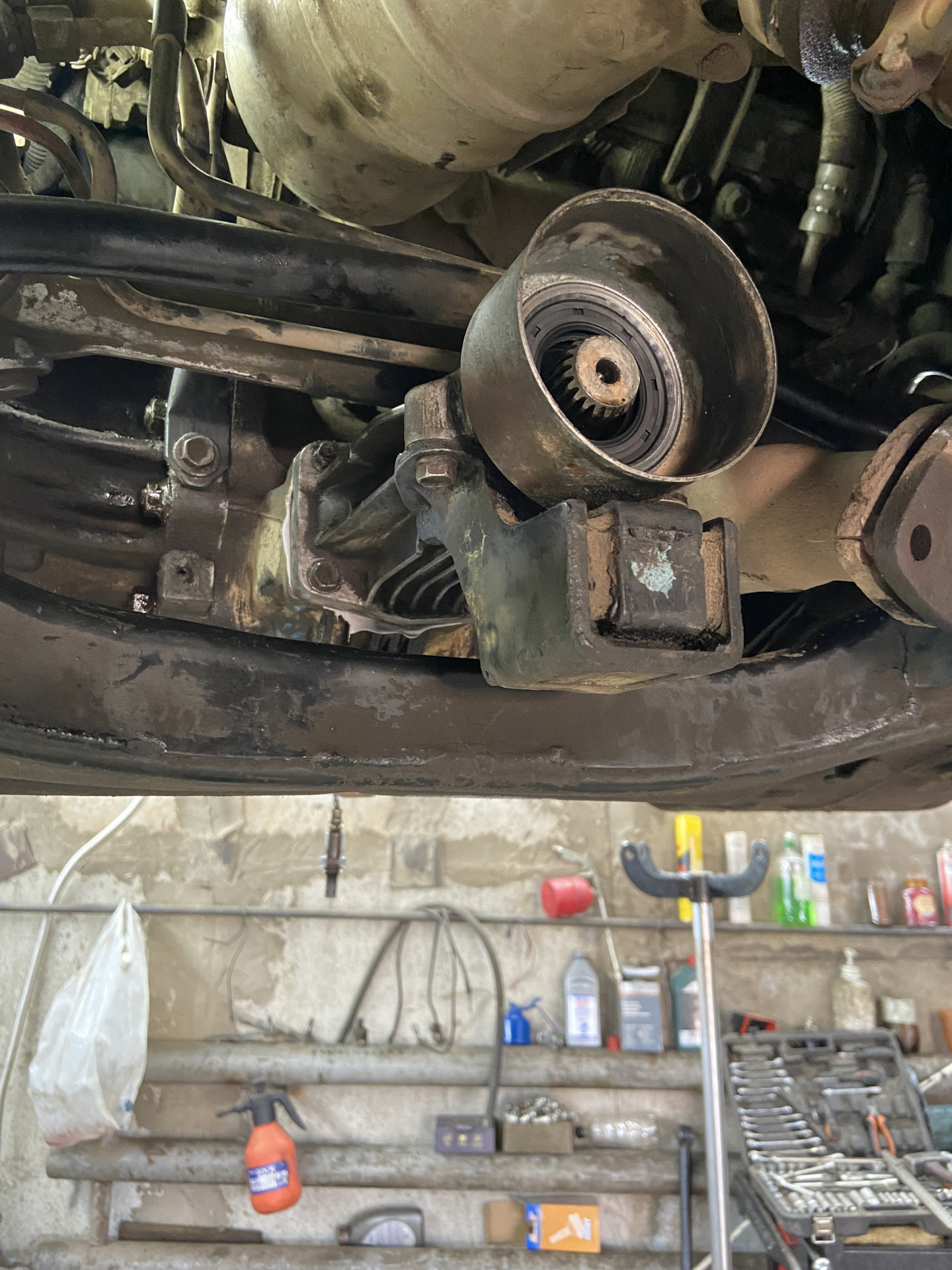 #9 Замена всех сальников на раздатке и небольшая ревизия подвески ...