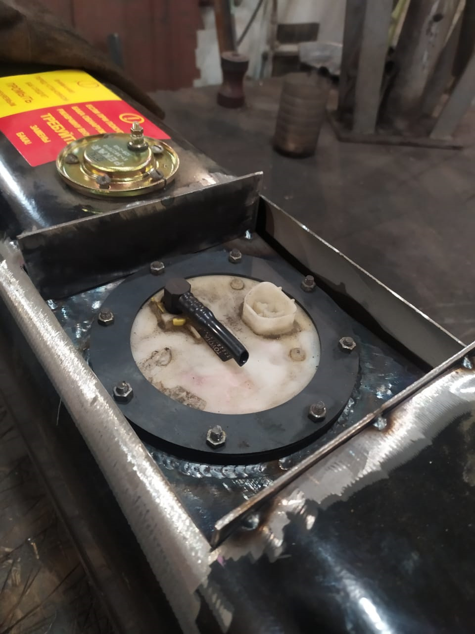 Топливный модуль от 3uz в бак баков от уаз хантер — УАЗ 31512, 2,5 л ...