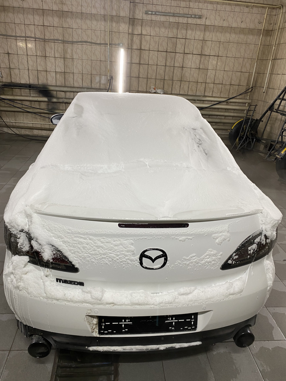 🥶ℂ𝔸ℝ 𝕎𝔸𝕊ℍ Winter🥶Для тех кто заморачивается😈 — Mazda 6 (2G) GH, 2 л,  2008 года | мойка | DRIVE2