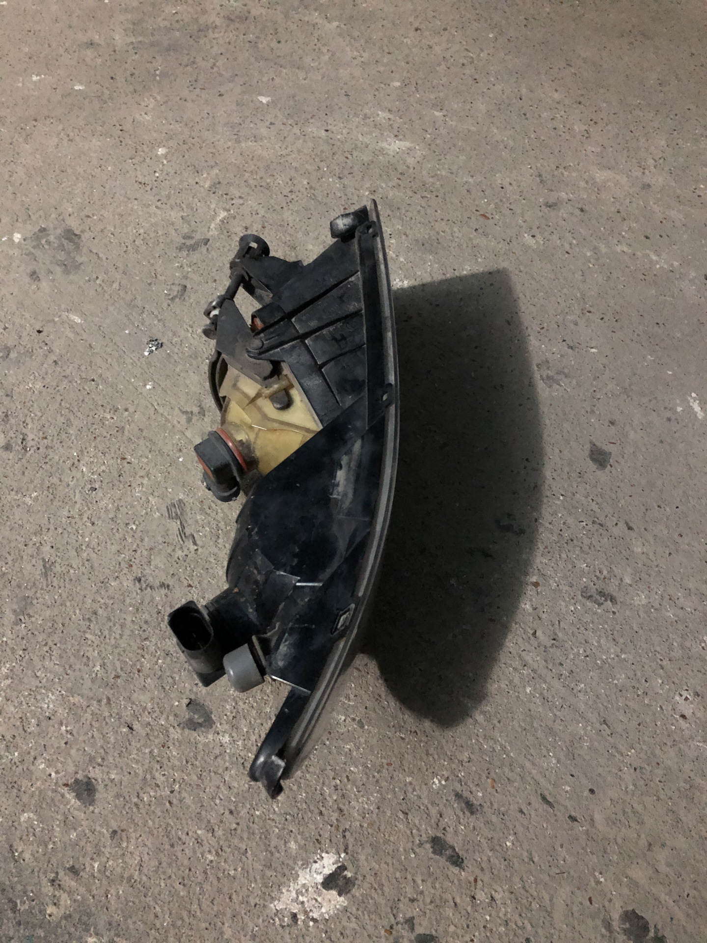 Покраска ПТФ как Монте Карло - Skoda Fabia Combi Mk2, 1,2 л, 2010 года стайлинг 