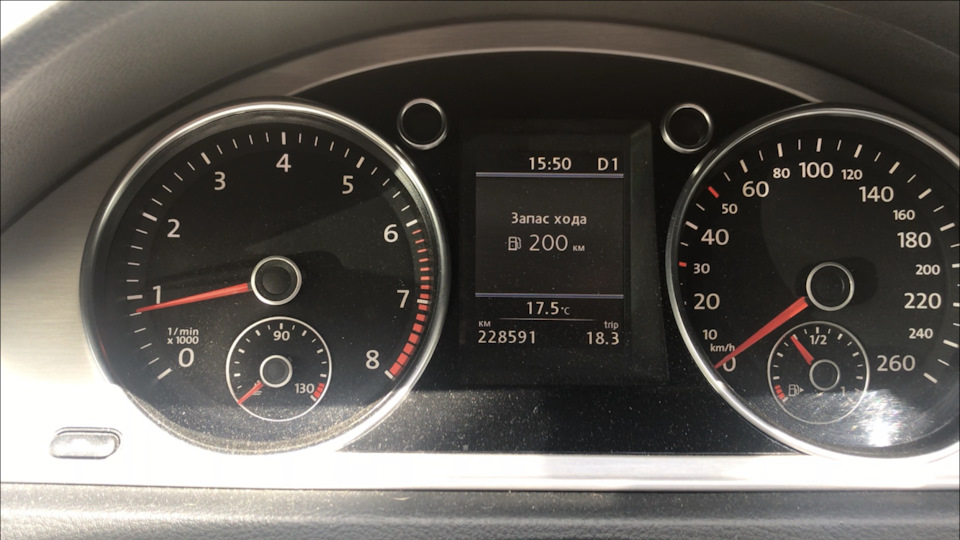 Обороты двигателя при отпускании тормоза — Volkswagen Passat B7, 1,8 л ...