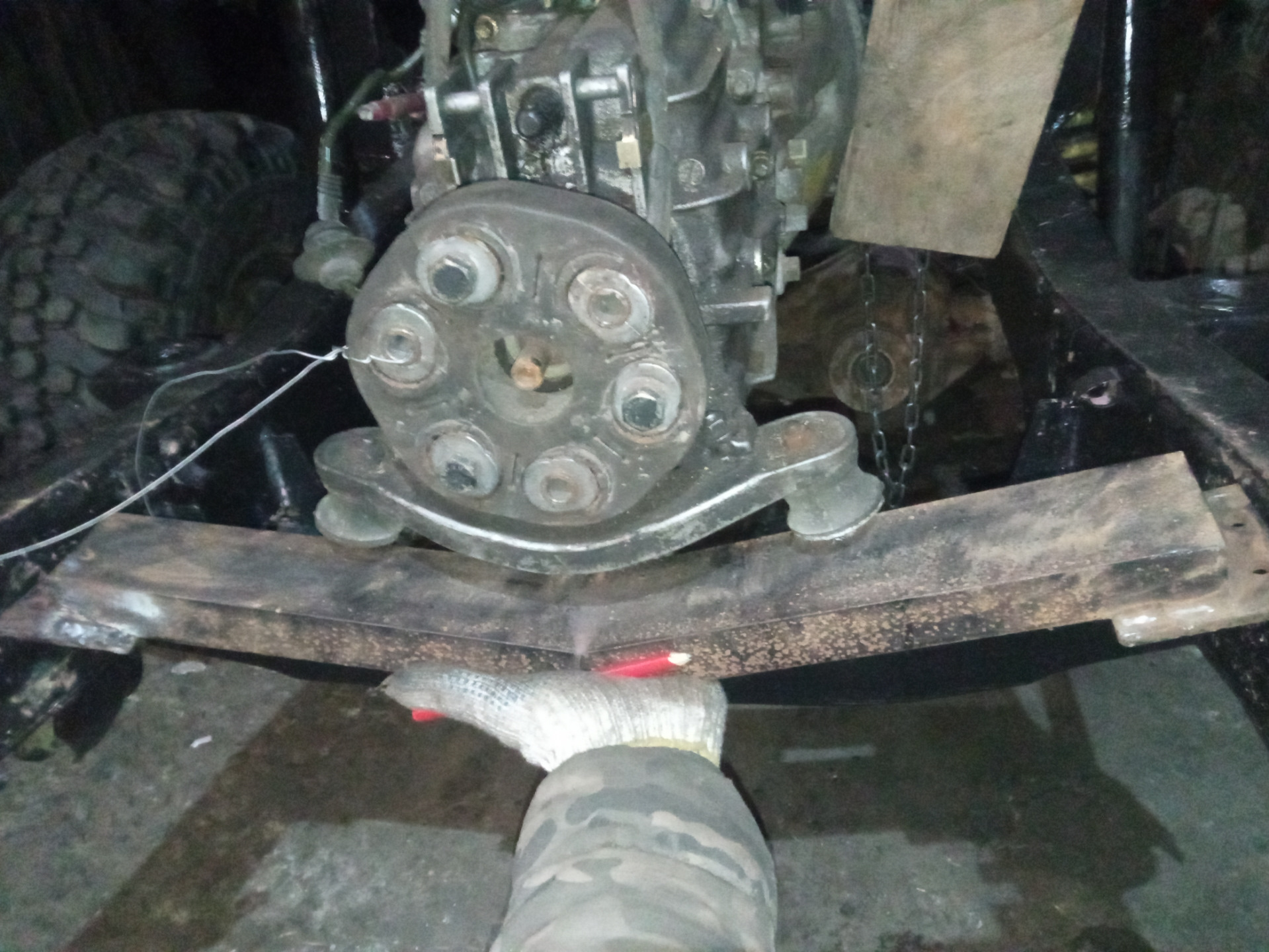 Изготовление траверсы МКПП двигателя М57 на раму УАЗ Хантер — УАЗ ...