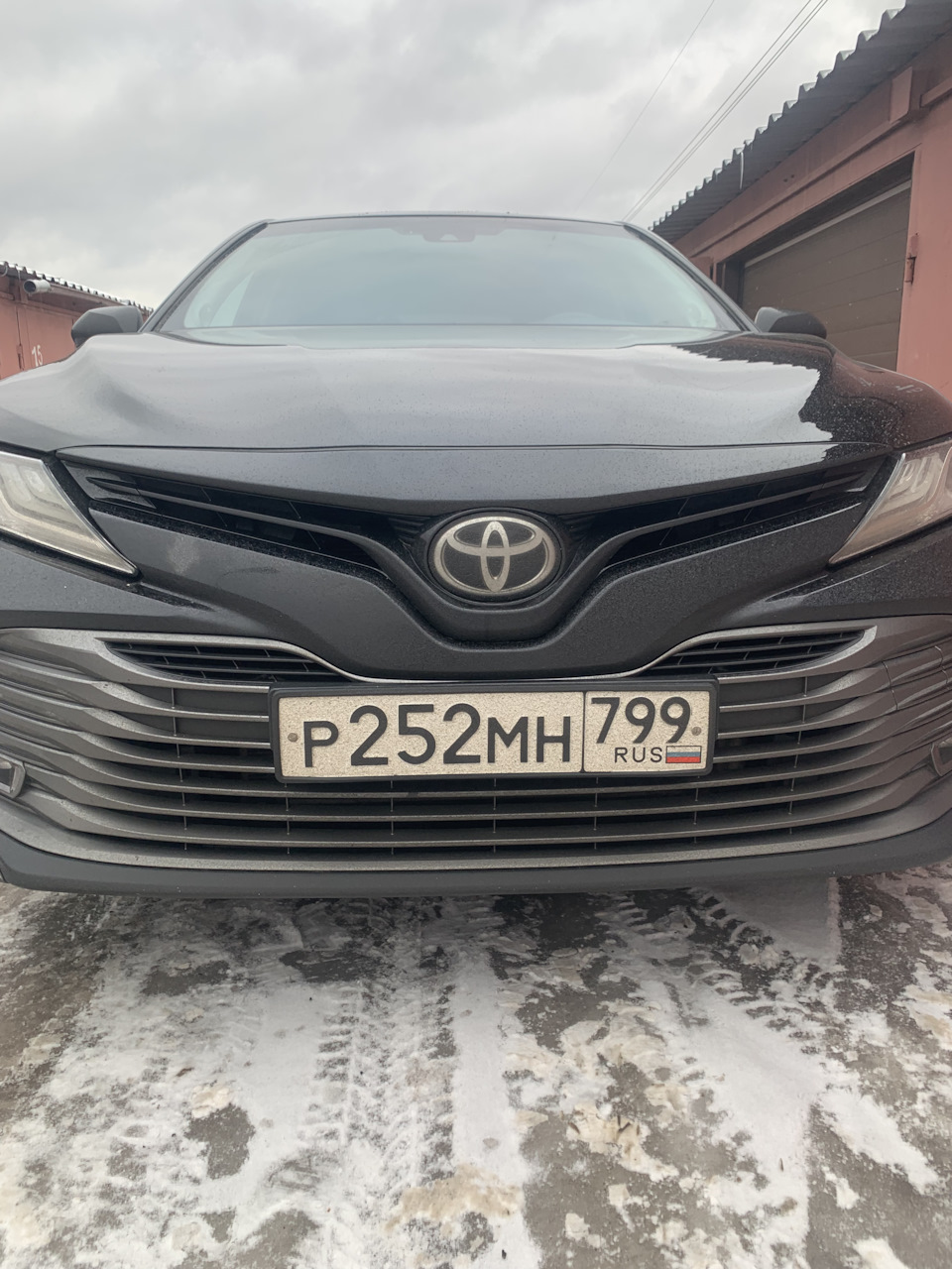 Рамка номера Plexiclick — Toyota Camry (XV70), 2,5 л, 2018 года |  аксессуары | DRIVE2