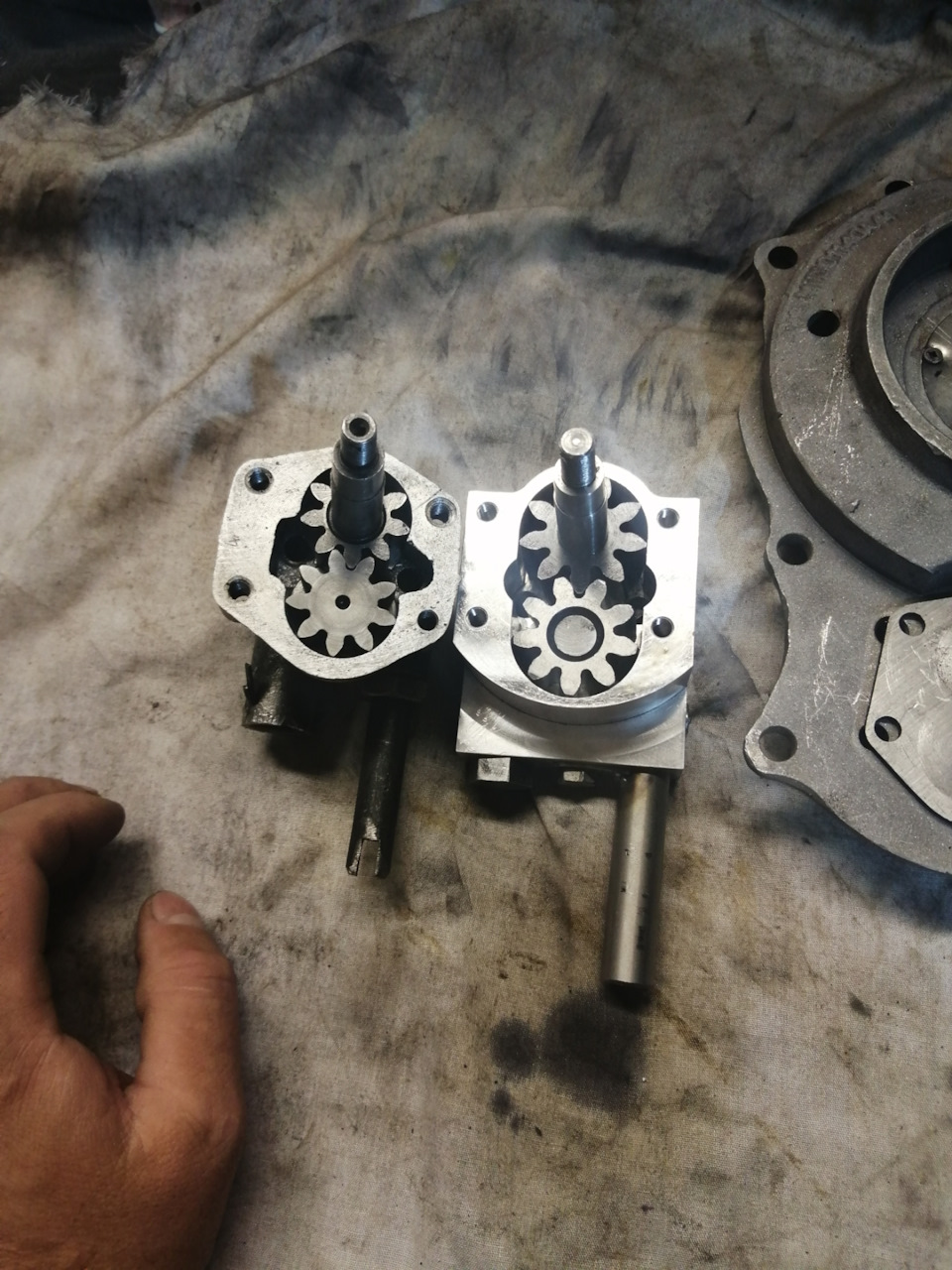 Доработка масляного насоса ваз 2108. Зазор маслянного насоса oem vq35hr / vq37vhr oil pump. Производительность маслонасоса. Масляный насос повышенной производительности ваз 2107. Крышка маслонасоса rxt 255 2009.