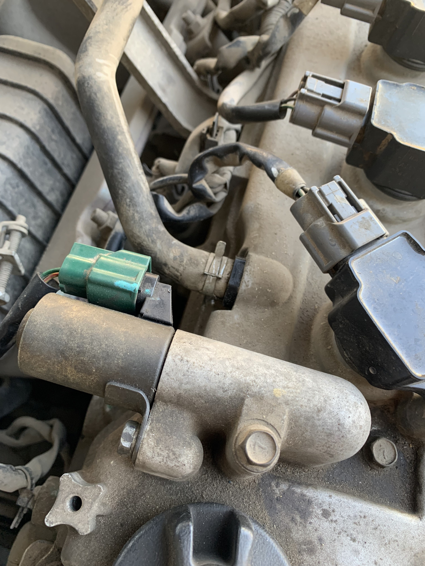 Замена антифриза, втулок крепления радиатора, колодок — Nissan Almera ...