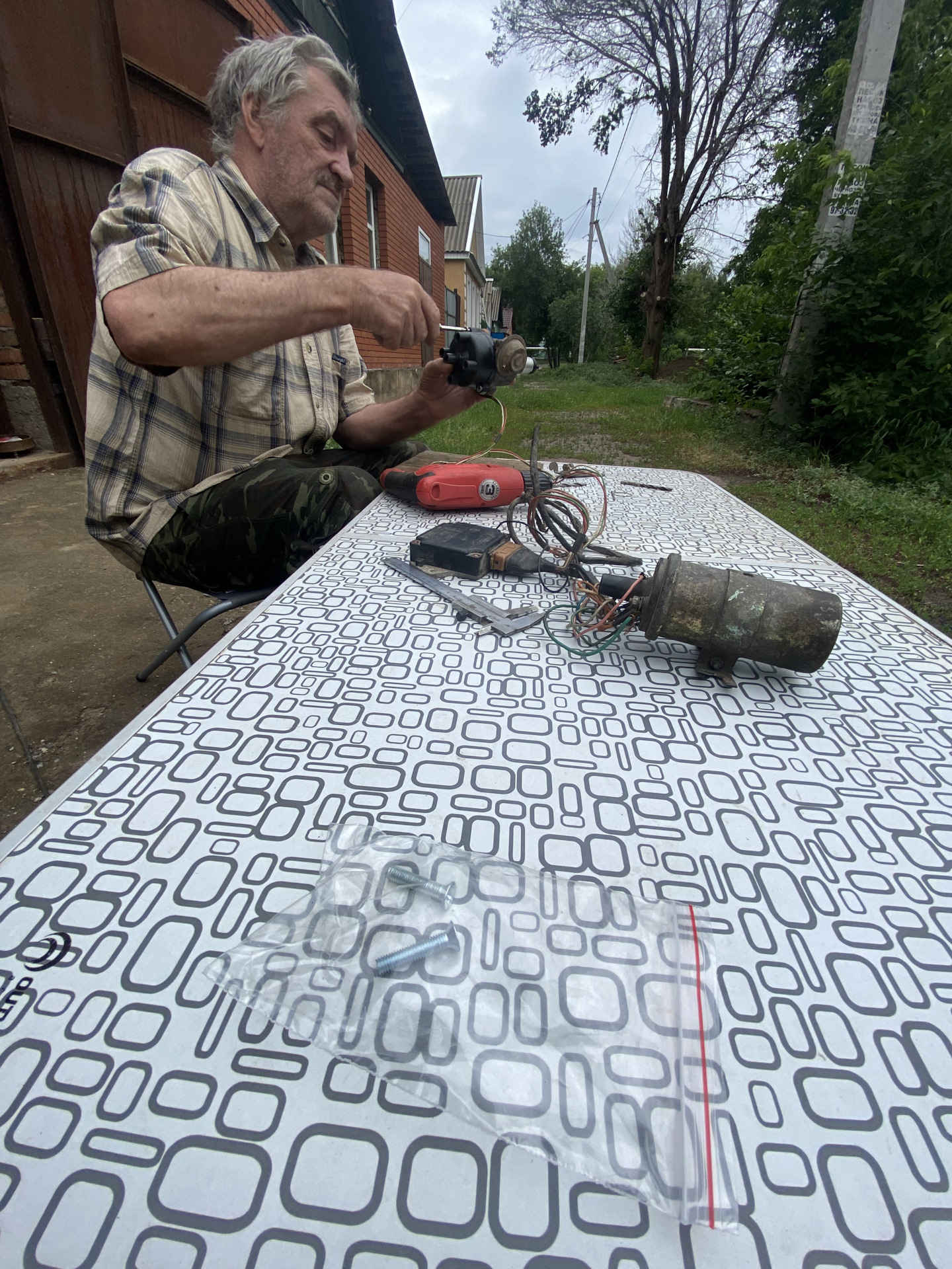 Электронное зажигание — ГАЗ 24, 2,4 л, 1981 года | тюнинг | DRIVE2