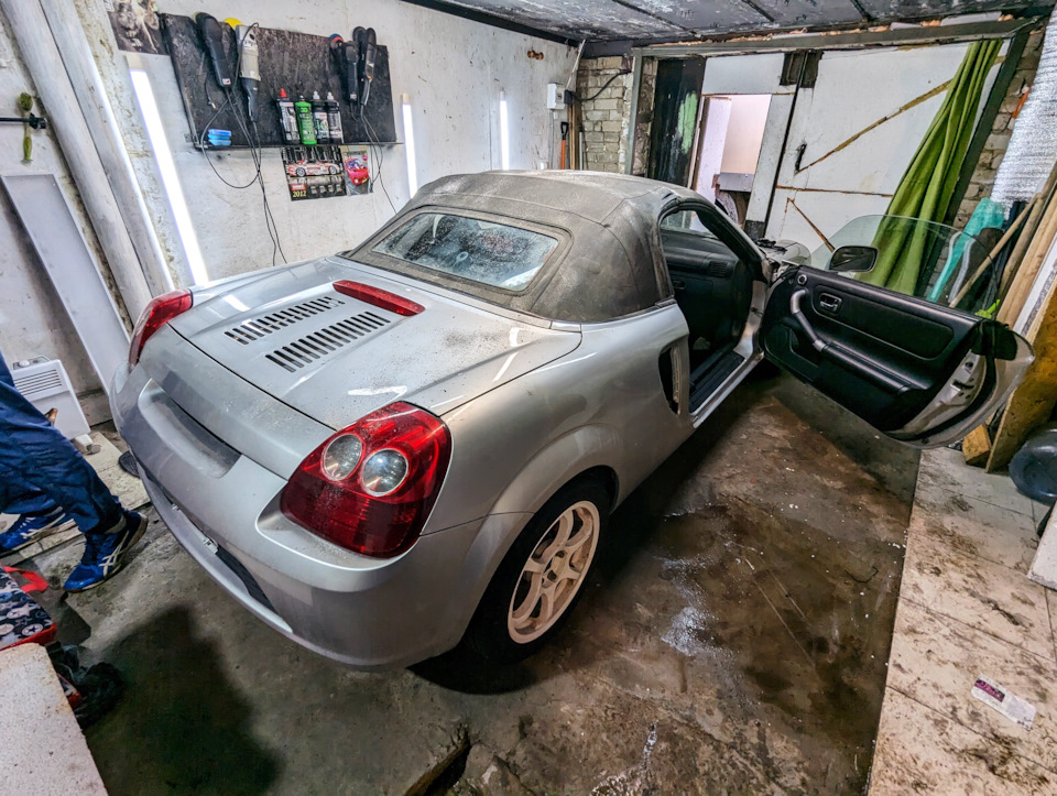 Toyota MR2, проснувшаяся после зимней спячки — Haval Dargo