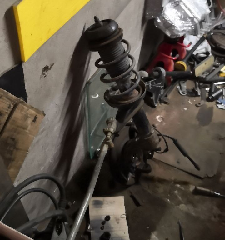 Резьба штока амортизатора ваз 2110. Как разбираются стойки. Передняя стойка амортизатора ваз 2109 схема. Передняя стойка амортизатора ваз 2114 разборка. Сборка стойки амортизатора ваз 2110.