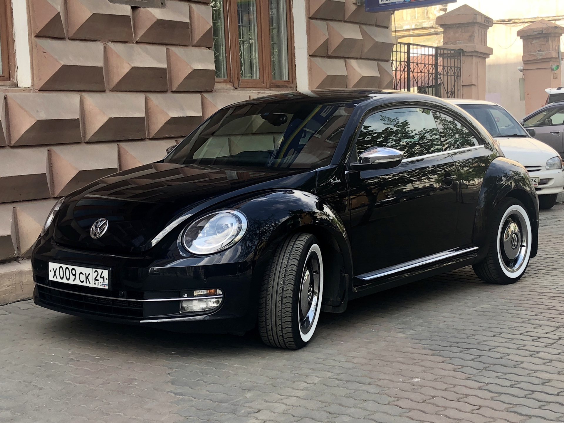 Volkswagen beetle a5. VW Beetle a5. VW Beetle Black a5. Volkswagen Beetle 2014 черный. VW Beetle a5 Tuning.