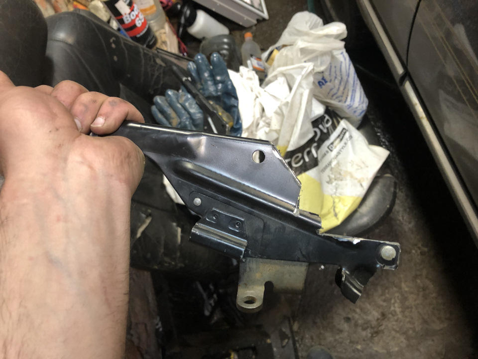 7IAAAgFO0-A-960.jpg
