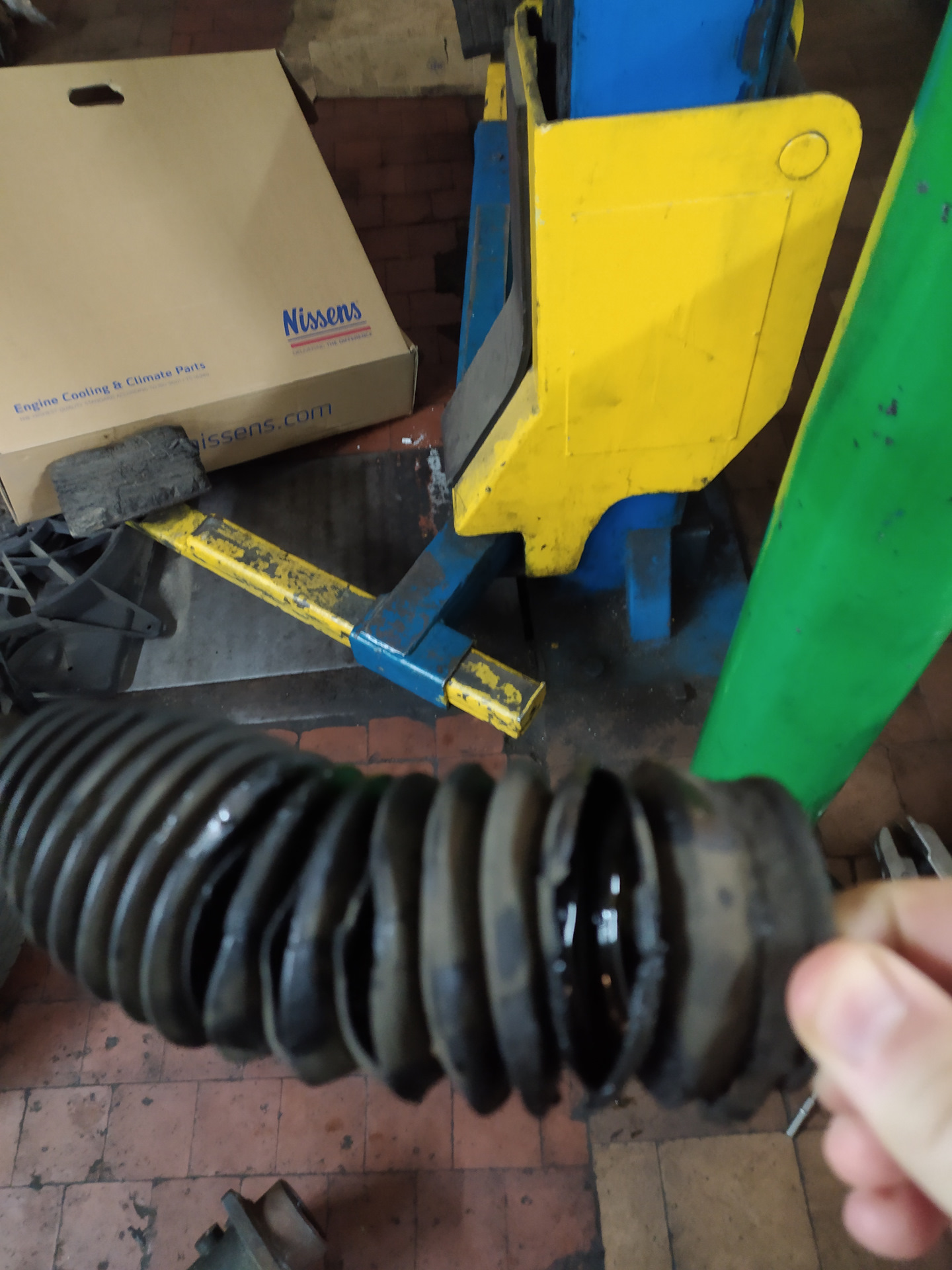 Замена пыльников рулевой рейки — Toyota Camry (XV30), 2,4 л, 2005 года ...