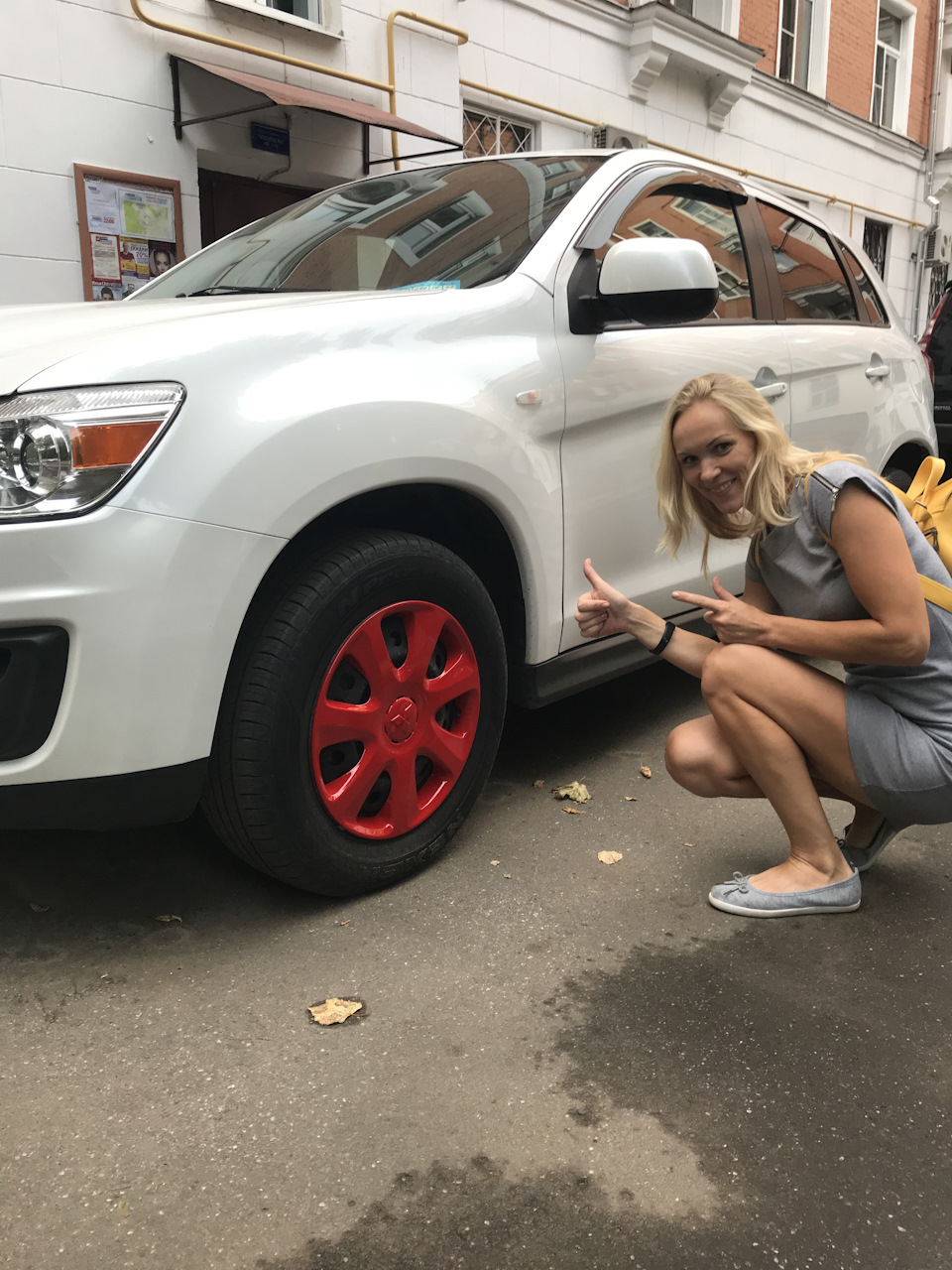 Покрасили колпаки))) — Mitsubishi ASX, 1,6 л, 2013 года | колёсные диски |  DRIVE2