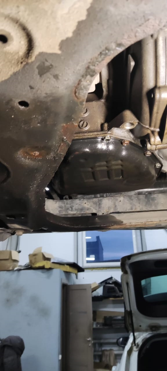 Замена масла в CVT и свечей. — Nissan Juke (1G), 1,6 л, 2012 года ...