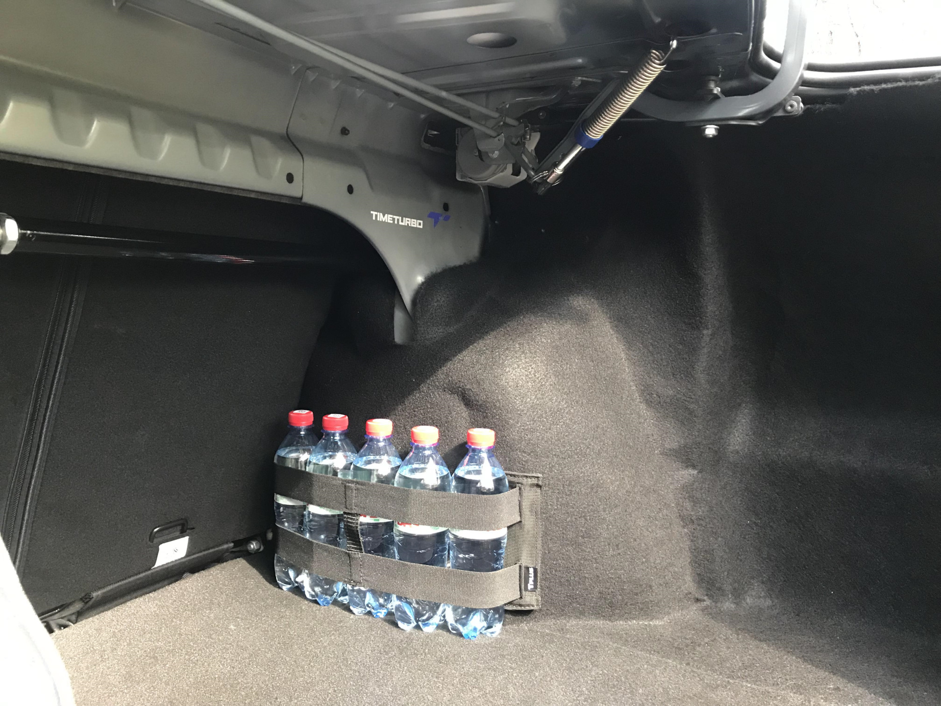 Пружины + газовые упоры крышки багажника. — Lada Гранта (2G) FL, 1,6 л ...
