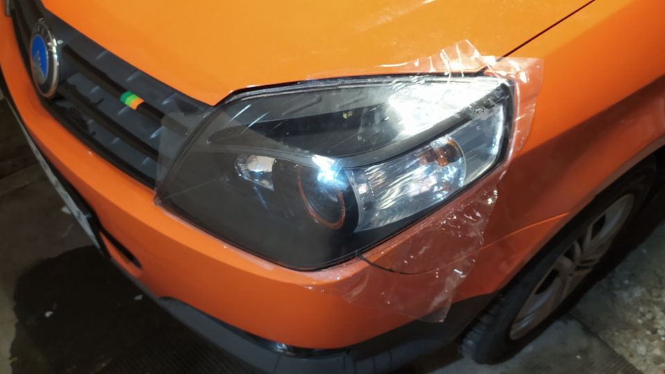 Оклейка фар плёнкой. ПВХ. — Geely MK Cross, 1,5 л, 2013 года | своими ...