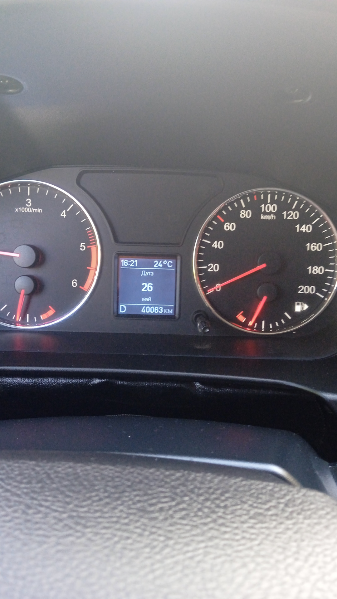 Замена левых ступичных подшипников — УАЗ Patriot, 2,7 л, 2019 года ...