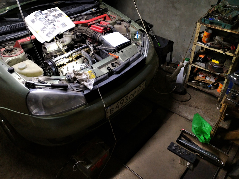 Регулировка клапанов — Lada Калина седан, 1,6 л, 2010 года | плановое ...