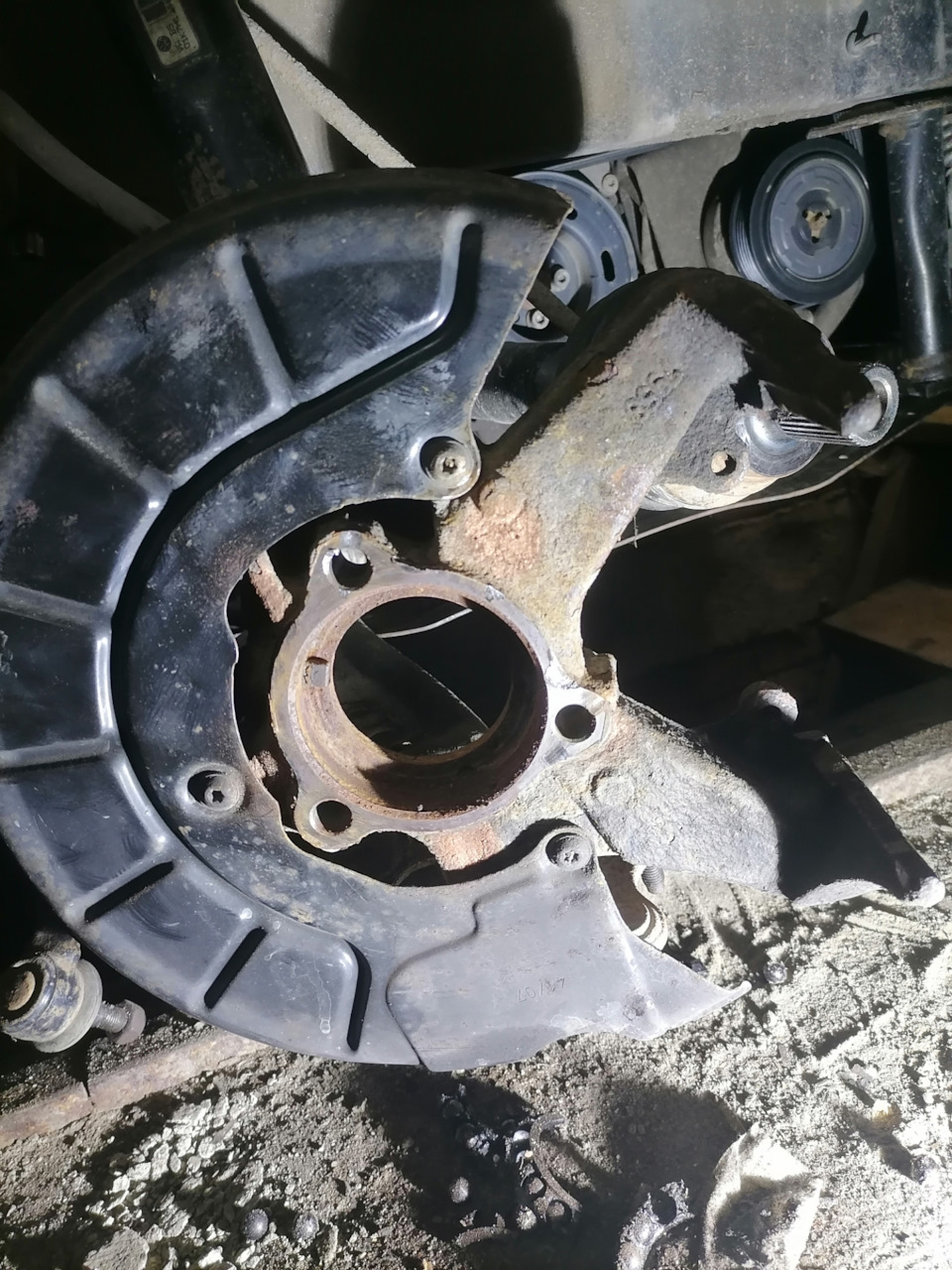 Ступичный — Audi A3 (8P), 1,6 л, 2007 года | поломка | DRIVE2