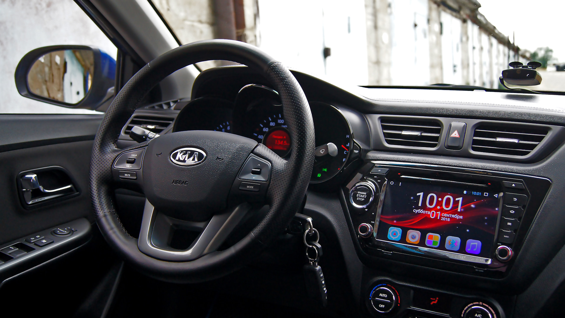 Купить б/у Kia Rio III 5-speed 1.6 MT (123 л.с.) бензин механика в Челябинске: б