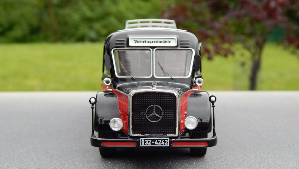 希少【プレミアムクラシックス】1/43　メルセデスベンツ O 10000 バス ☆希少【プレミアムクラシックス】1/43 メルセデスベンツ O