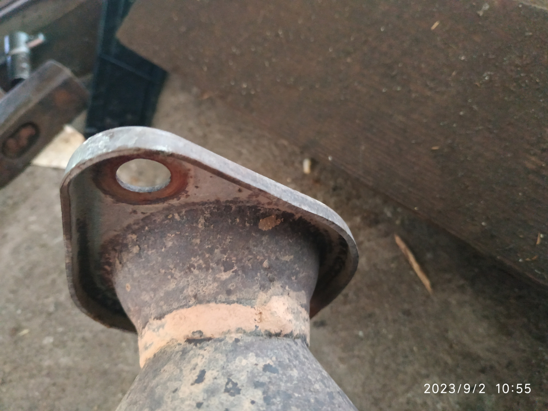 Замена приемной трубы — Lifan 620, 1,6 л, 2013 года | своими руками ...