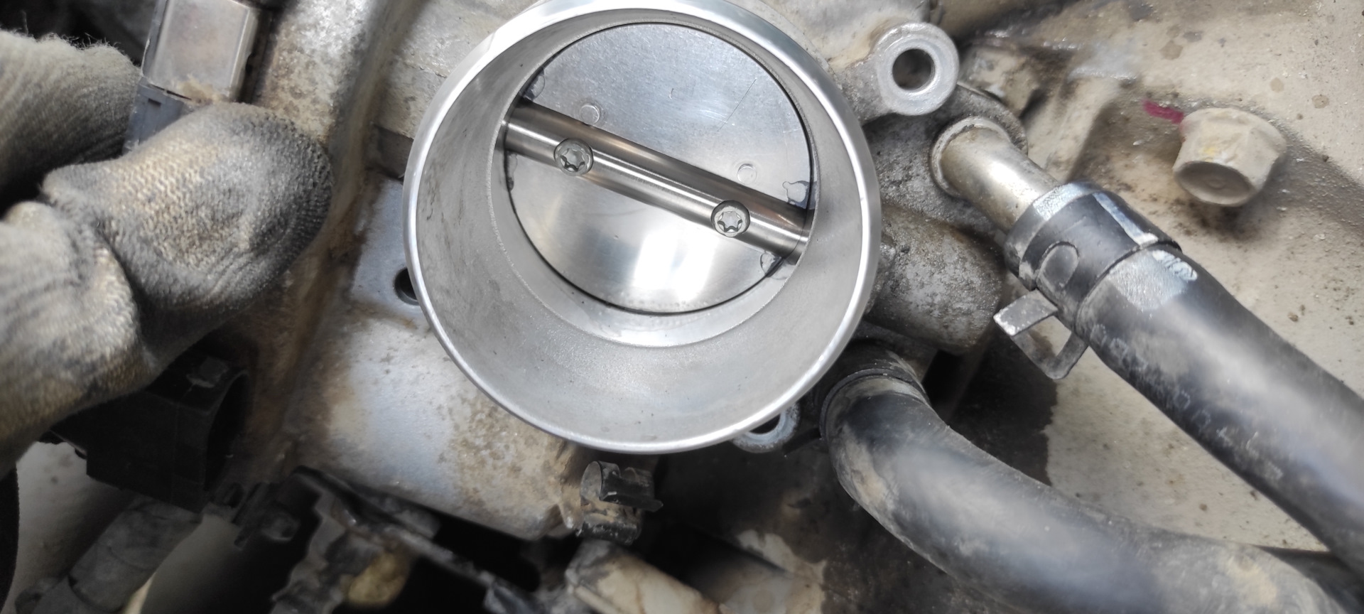 Чистка дроссельной заслонки — KIA Ceed SW (1G), 1,6 л, 2012 года ...