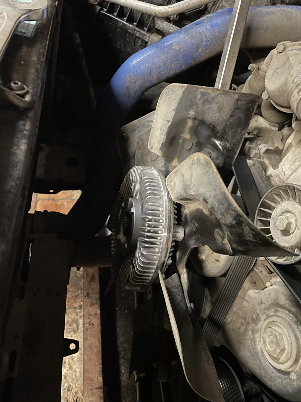 Замена вискомуфты, проблема холодной печки осталась. — Jeep Cherokee ...