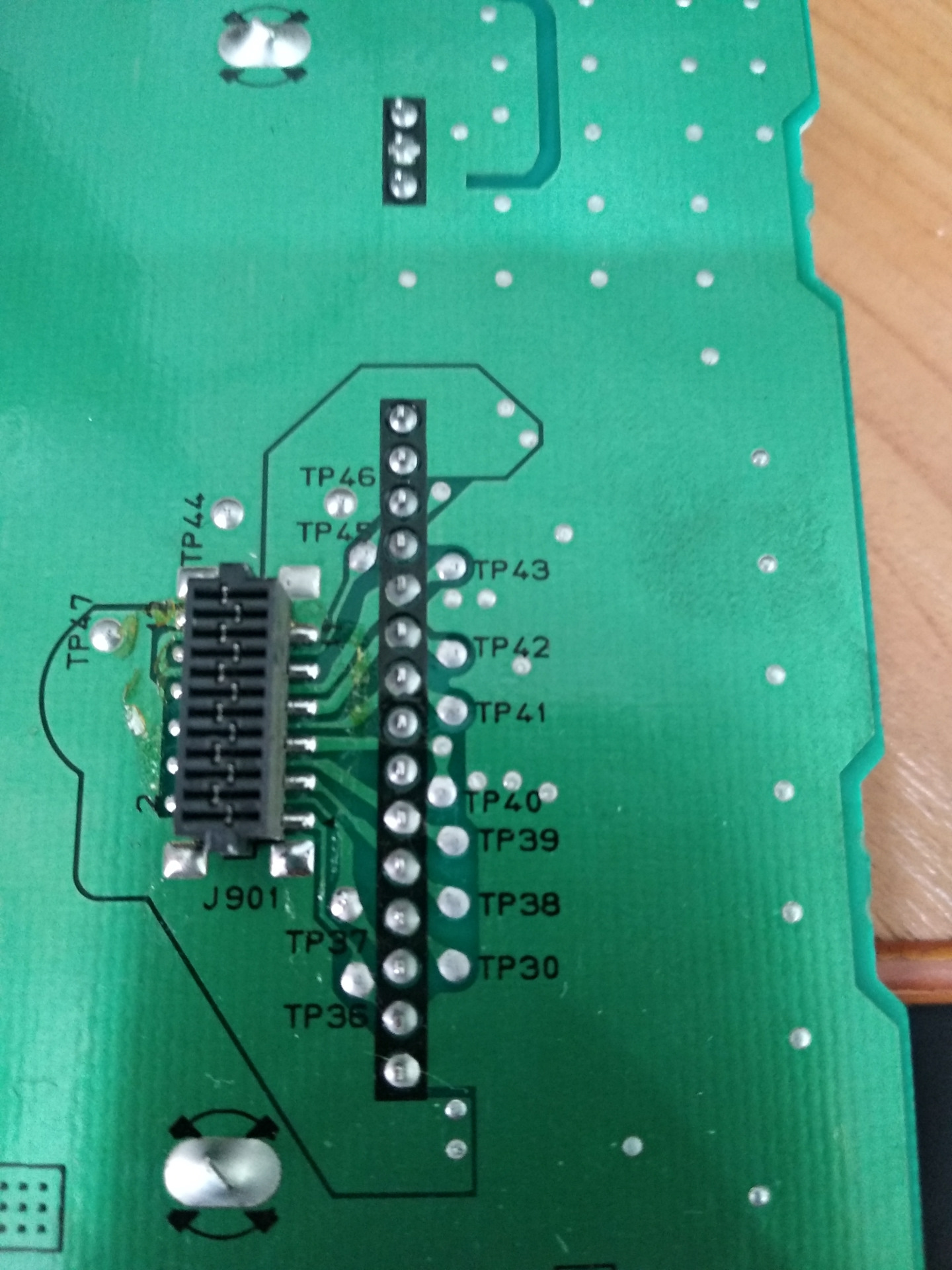 Aux — ГАЗ Сайбер, 2,4 л, 2010 года | автозвук | DRIVE2