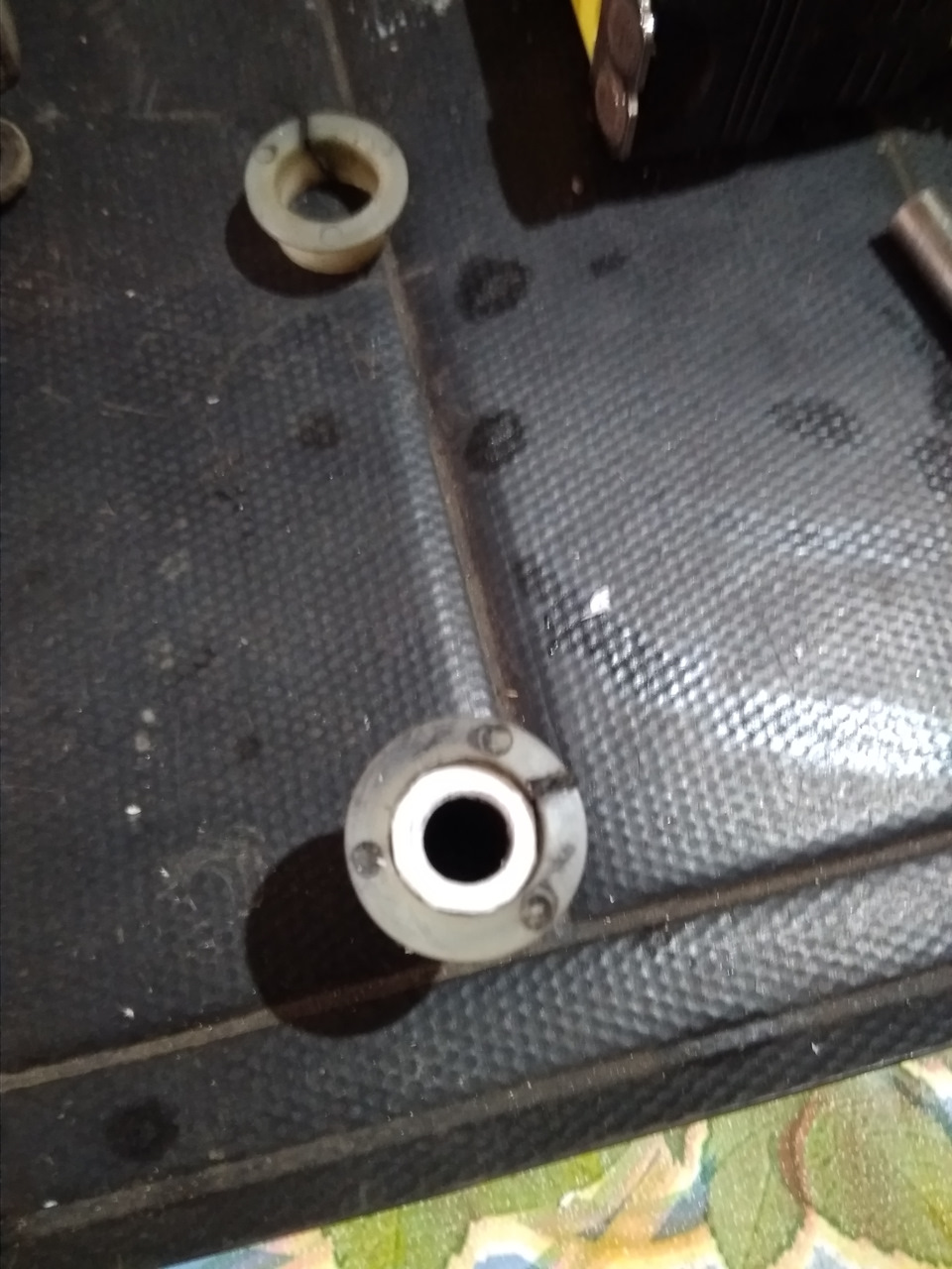 Замена штатного звукового сигнала и не только) — Lada Приора седан, 1,6 ...