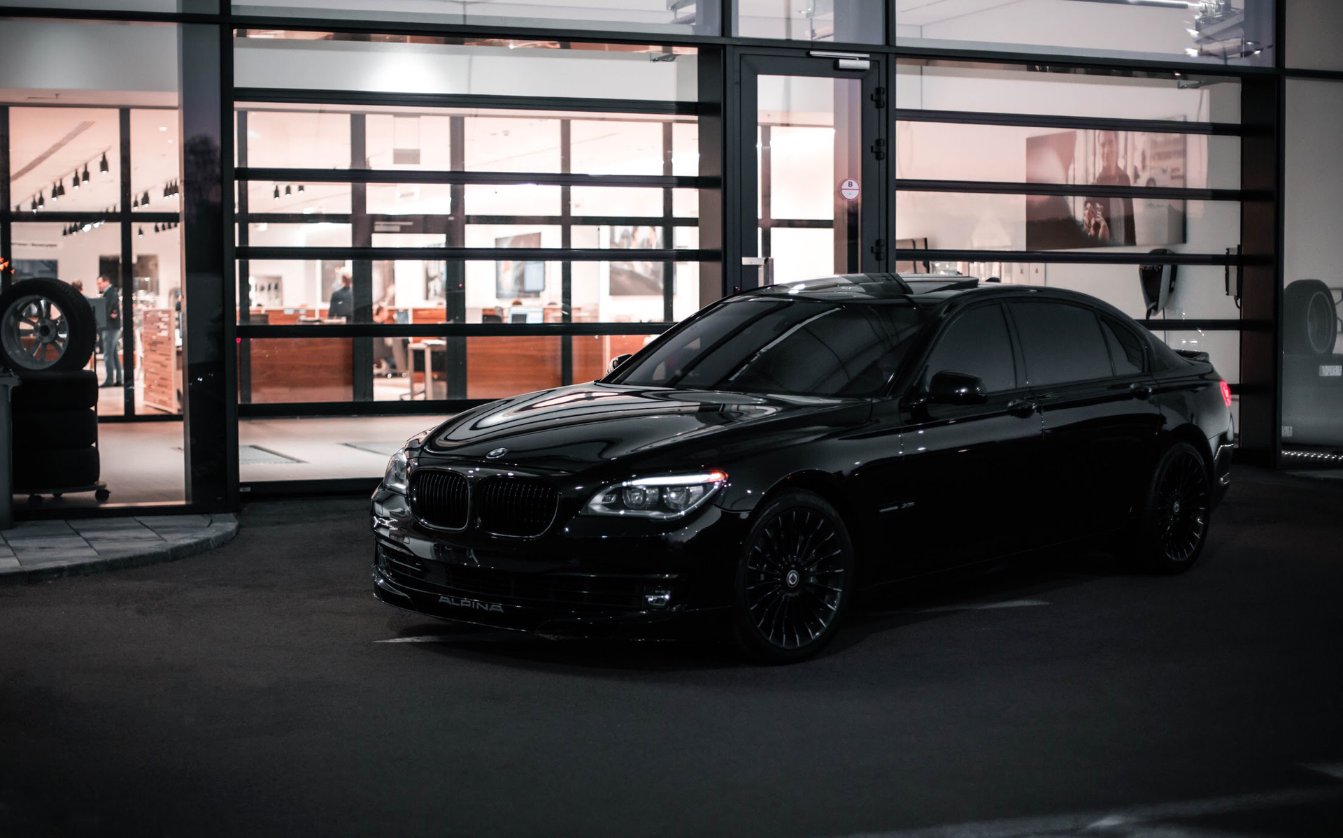 B черный. BMW Alpina b7 черный. BMW Alpina Black. БМВ Альпина черная. БМВ f01 Alpina чёрная.