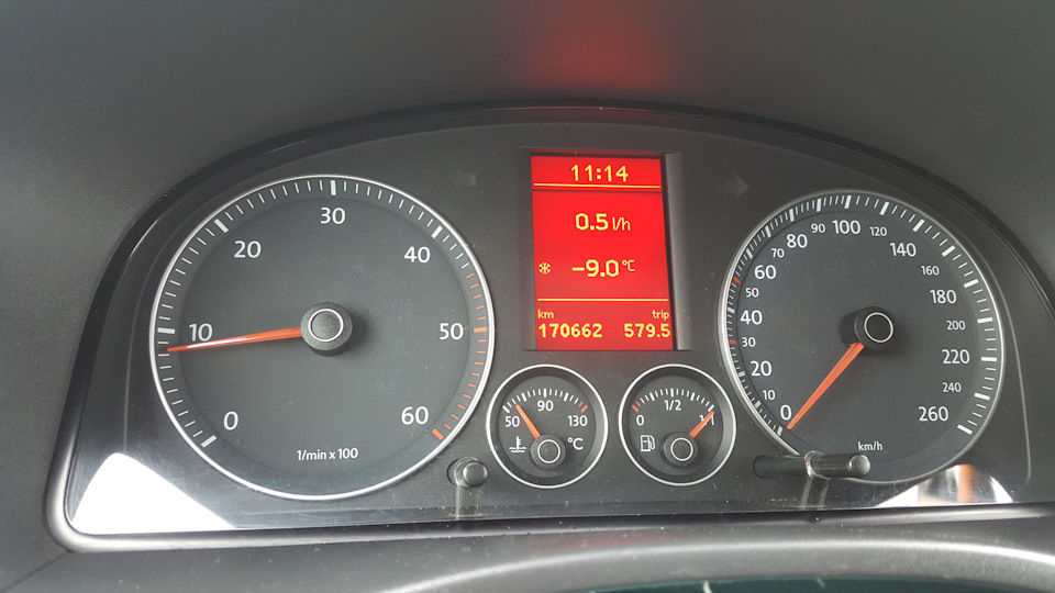 Photo from the logbook Volkswagen Caddy (3G)