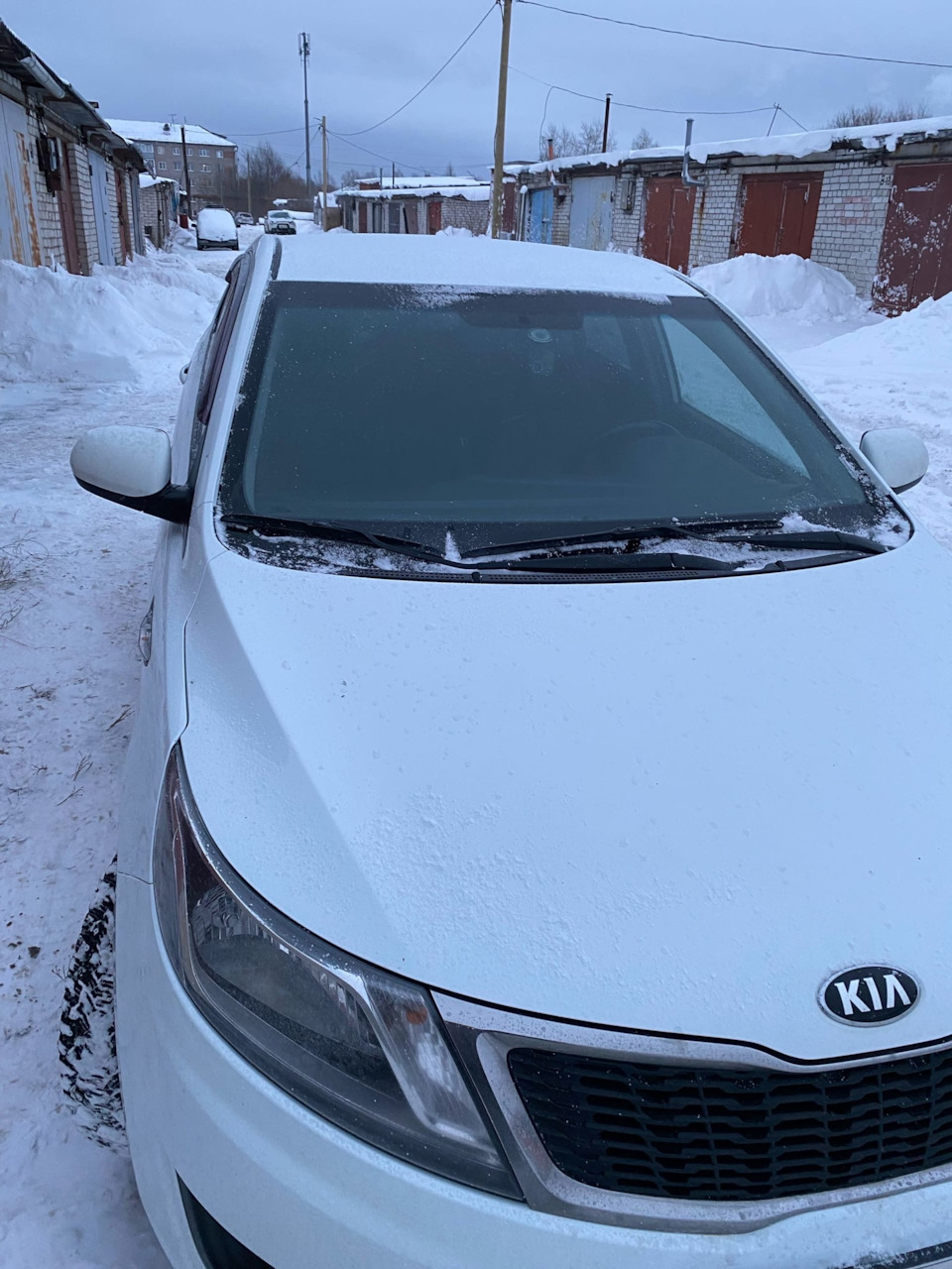 Замена жидкости в Гуре и укутал сердце — KIA Rio (3G), 1,4 л, 2014 года ...