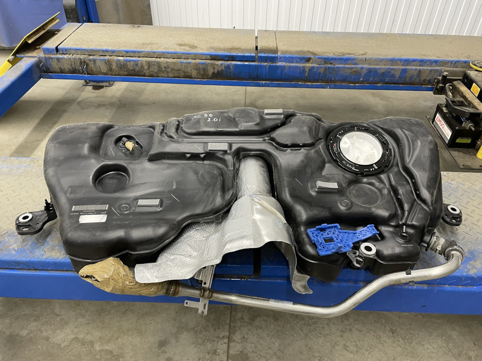 Фото в бортжурнале Volvo V90 Cross Country