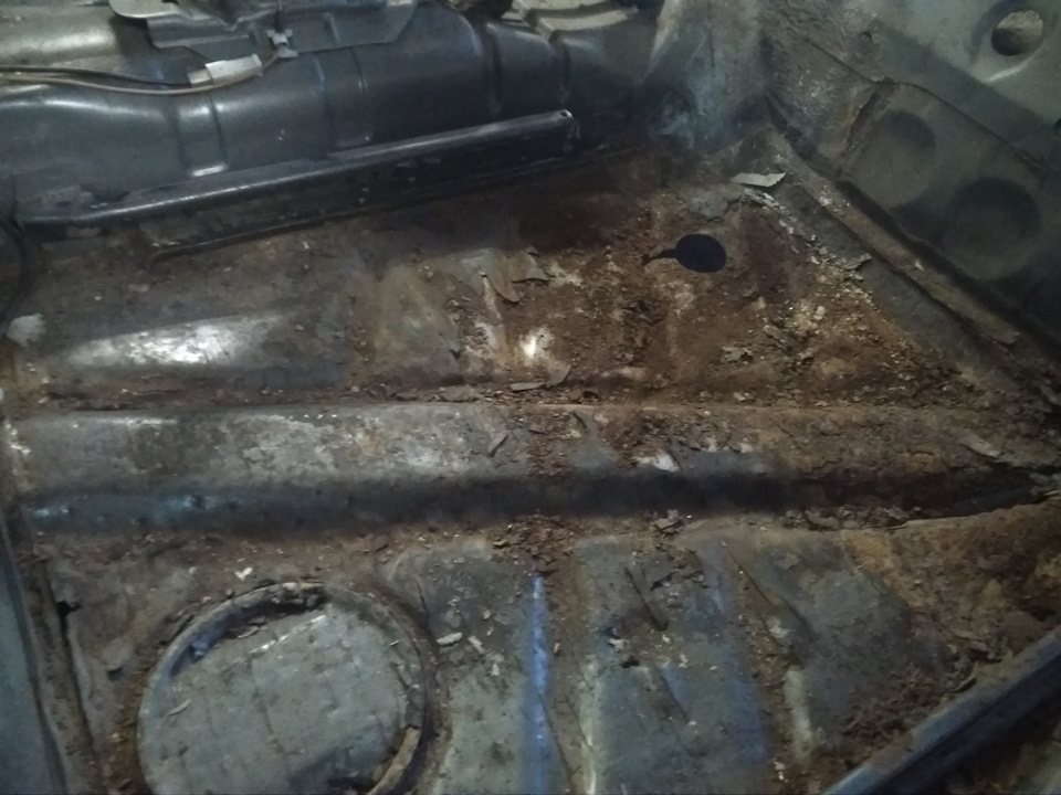 Замена гнилых полов и порогов. Часть 1 — Volkswagen Golf Mk2, 1,8 л ...