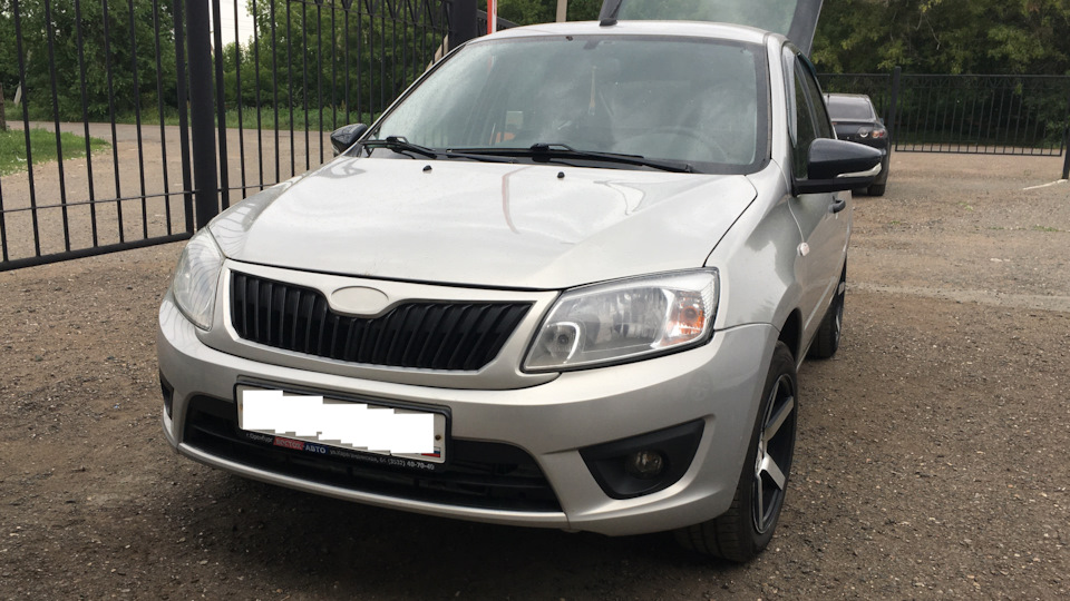 Lada Granta liftback Папина машина