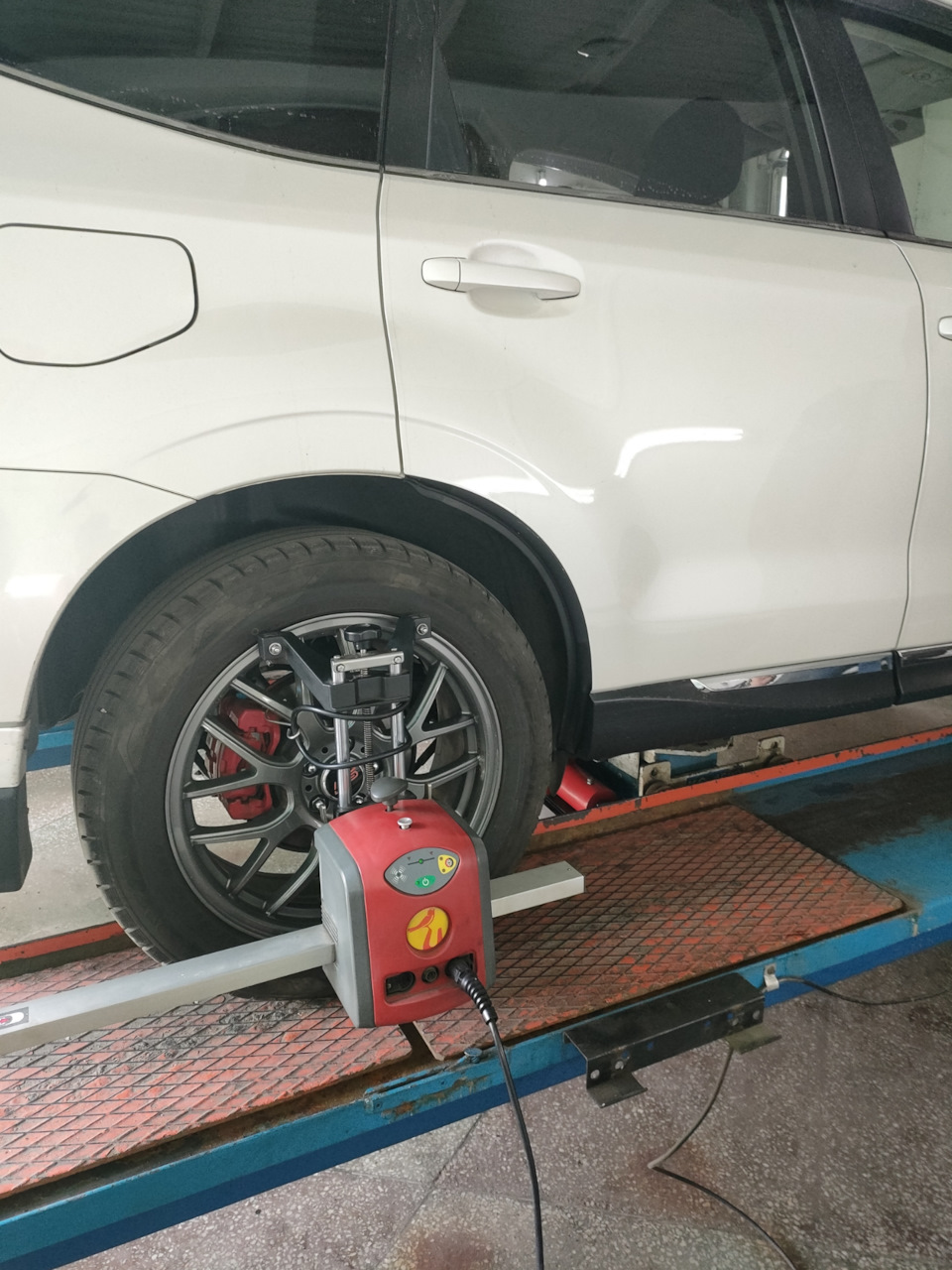 Просели пружины! — Subaru Forester (SJ), 2 л, 2014 года | визит на ...