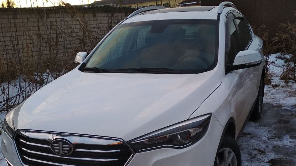 FAW Besturn X80 "FAWорит"
