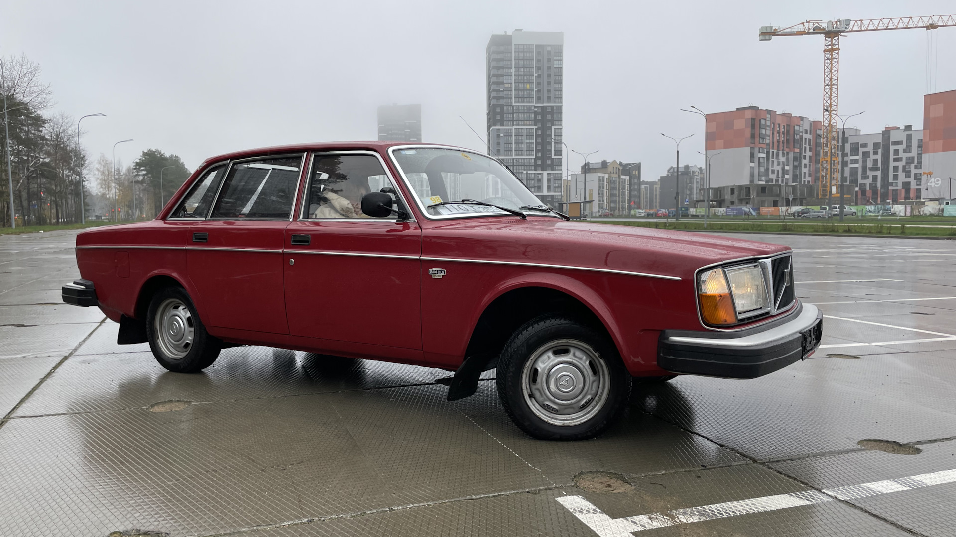 Volvo 244 2.1 бензиновый 1978 | 244 DLS one and only на DRIVE2