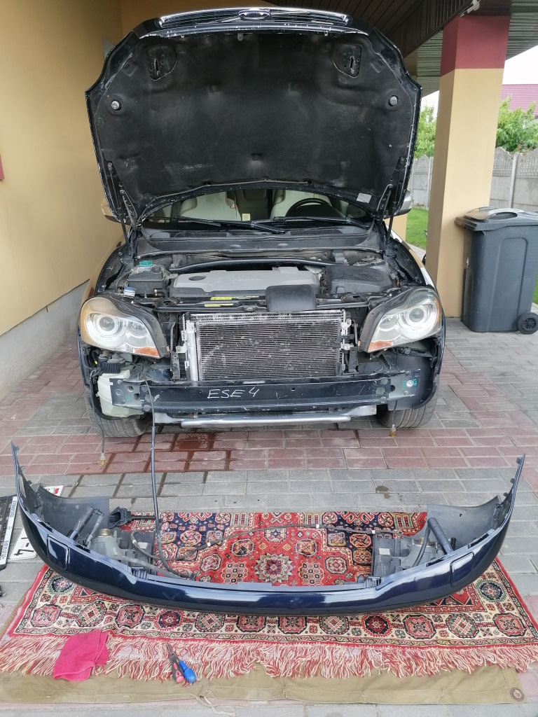 В процессе — Volvo XC90 (1G)