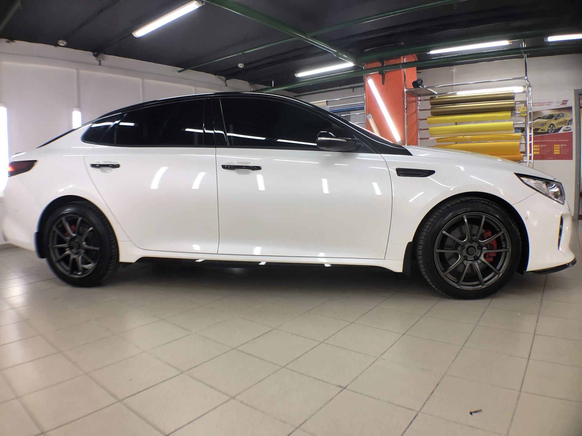 Kia Optima k5 черная антихром