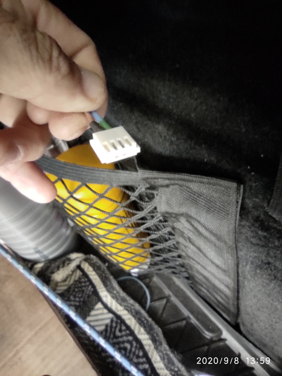 P0671 Замена свечи накала, апгрейд подсветки багажника — Opel Astra J