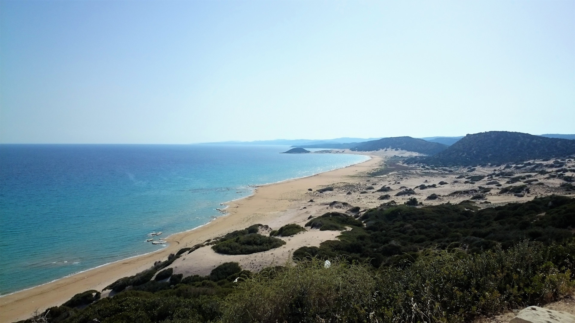 Полуостров Карпас пляж Golden Beach