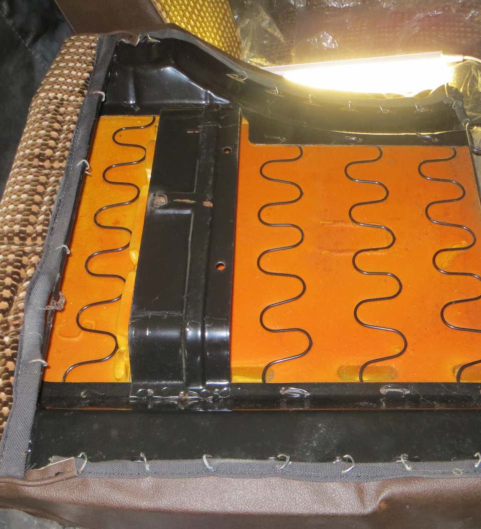 Сидения — ГАЗ 3102, 2,4 л, 1995 года | запчасти | DRIVE2