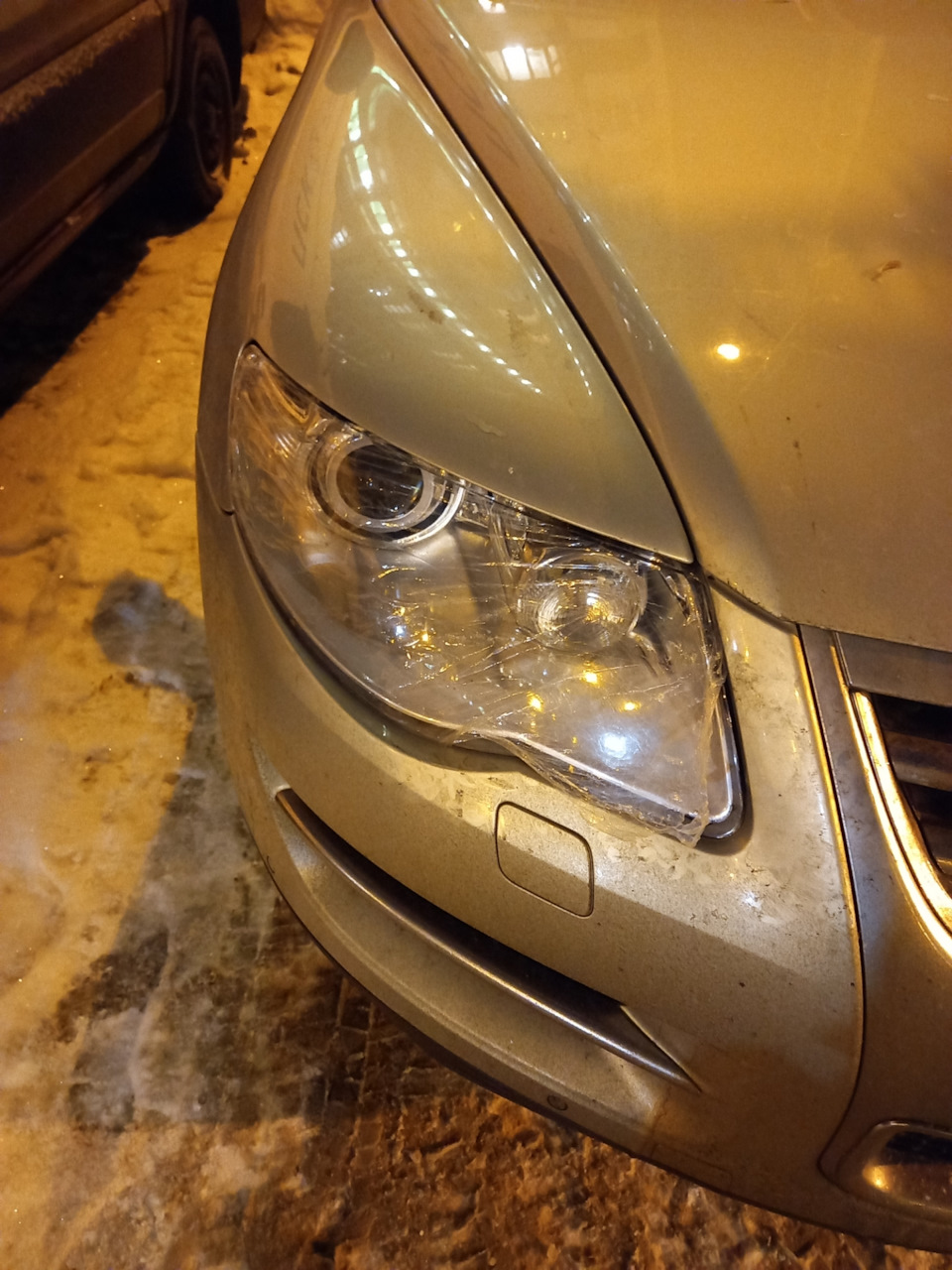 Фары — Volkswagen Touareg (1G), 3 л, 2007 года | тюнинг | DRIVE2
