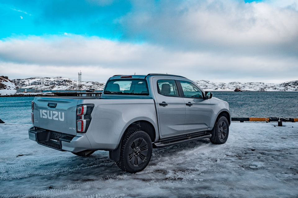 Авто isuzu d max