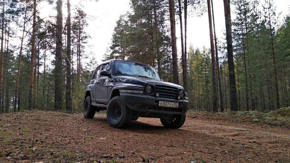 ТагАЗ Tager 3D Серый, типа черный....